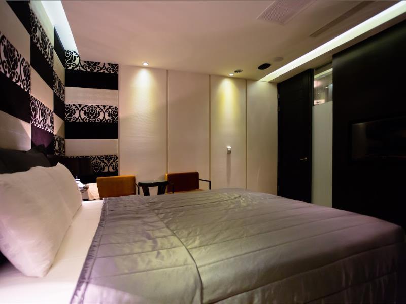 麗馨汽車旅館 Leesing Motel Гаосюн Екстер'єр фото