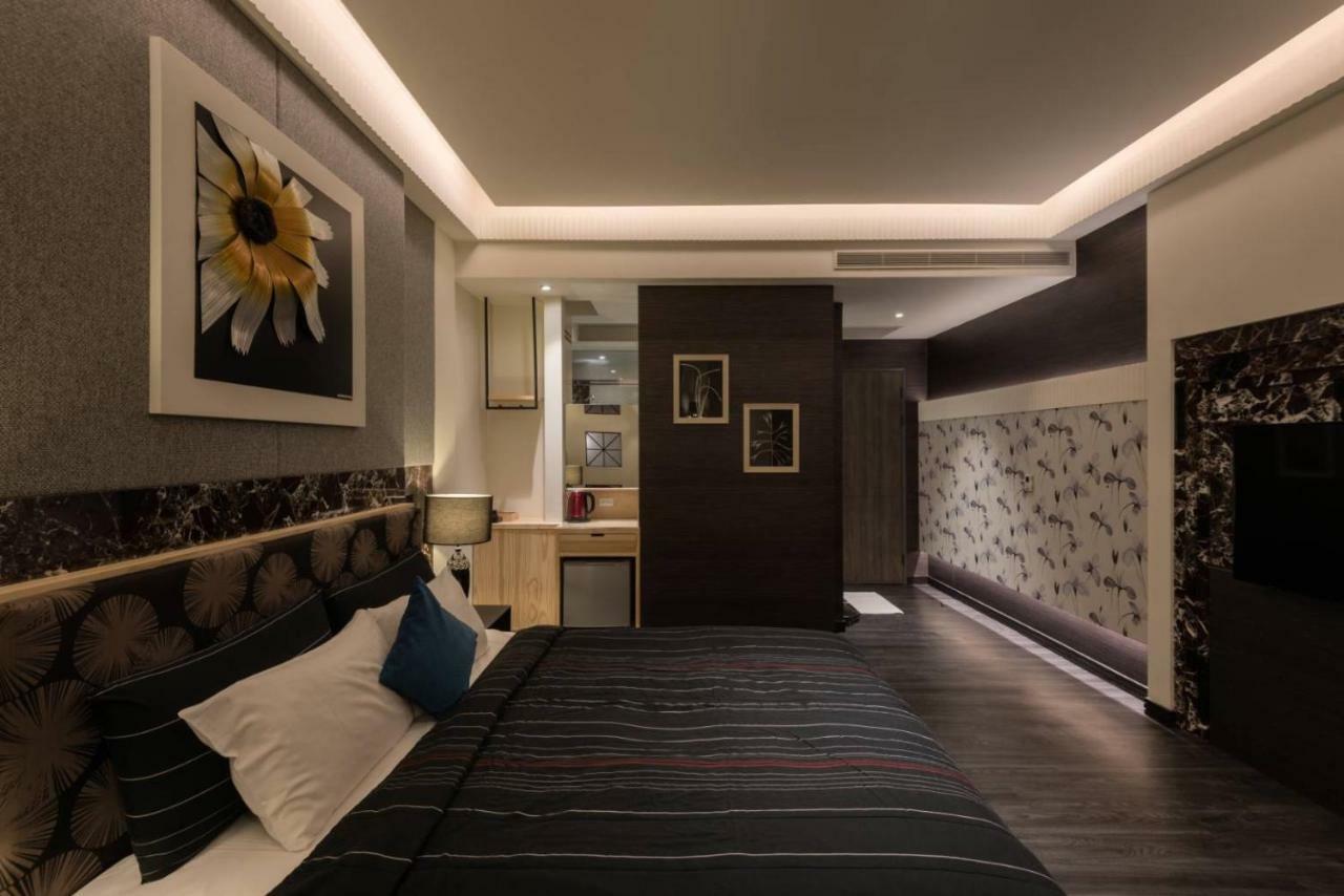 麗馨汽車旅館 Leesing Motel Гаосюн Екстер'єр фото